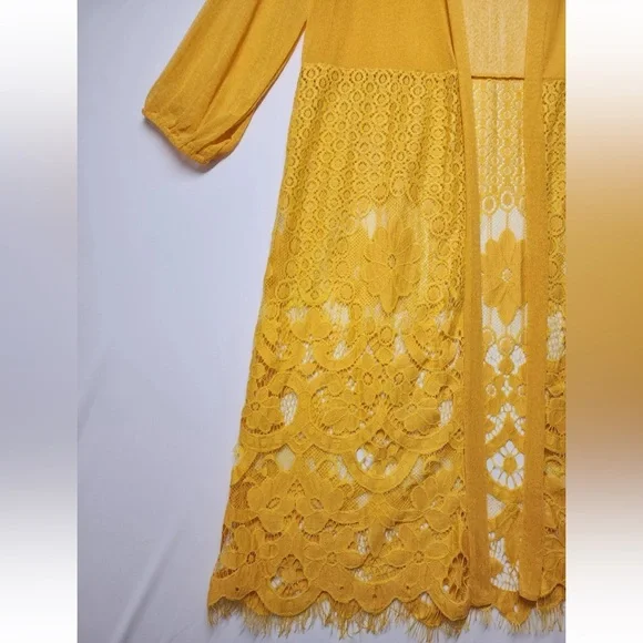 Ember Kimono, Open Duster Yellow Lace Floral Size M - Picture 2 of 3